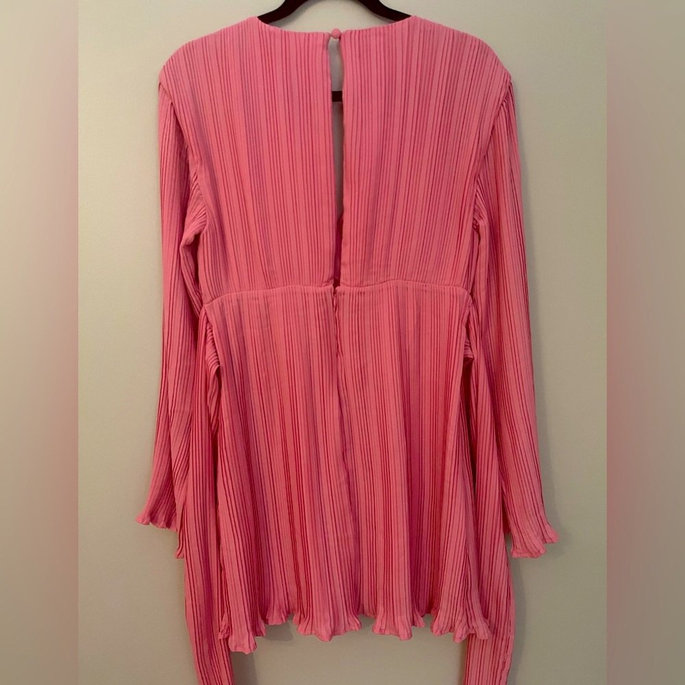 REVOLVE Lovers and Friends Bernice Plisse Mini Dress - Picture 5 of 8